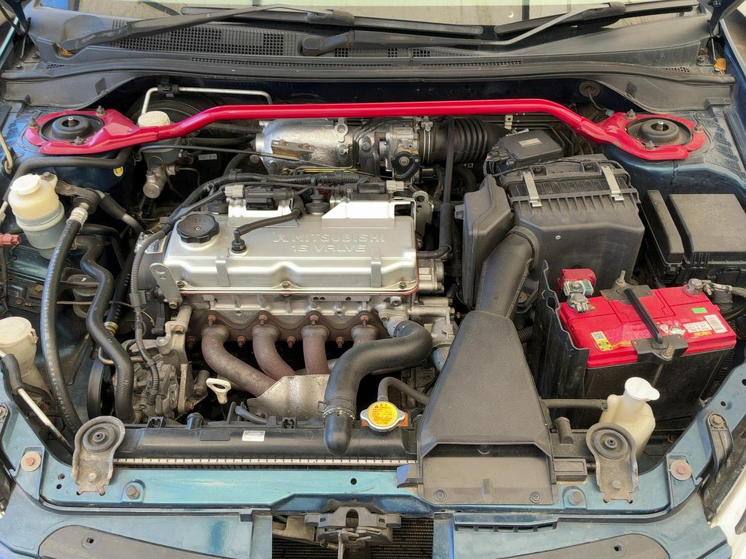 Photo '18' of Mitsubishi Lancer VR-X Photo '18' of Mitsubishi Lancer VR-X