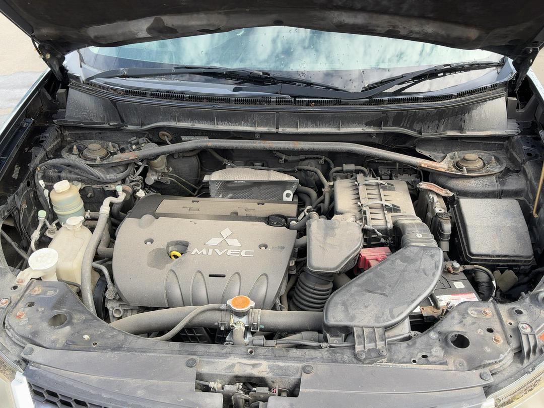 Photo '17' of Mitsubishi Outlander Photo '17' of Mitsubishi Outlander