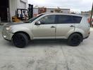 Thumbnail '4' of Mitsubishi Outlander