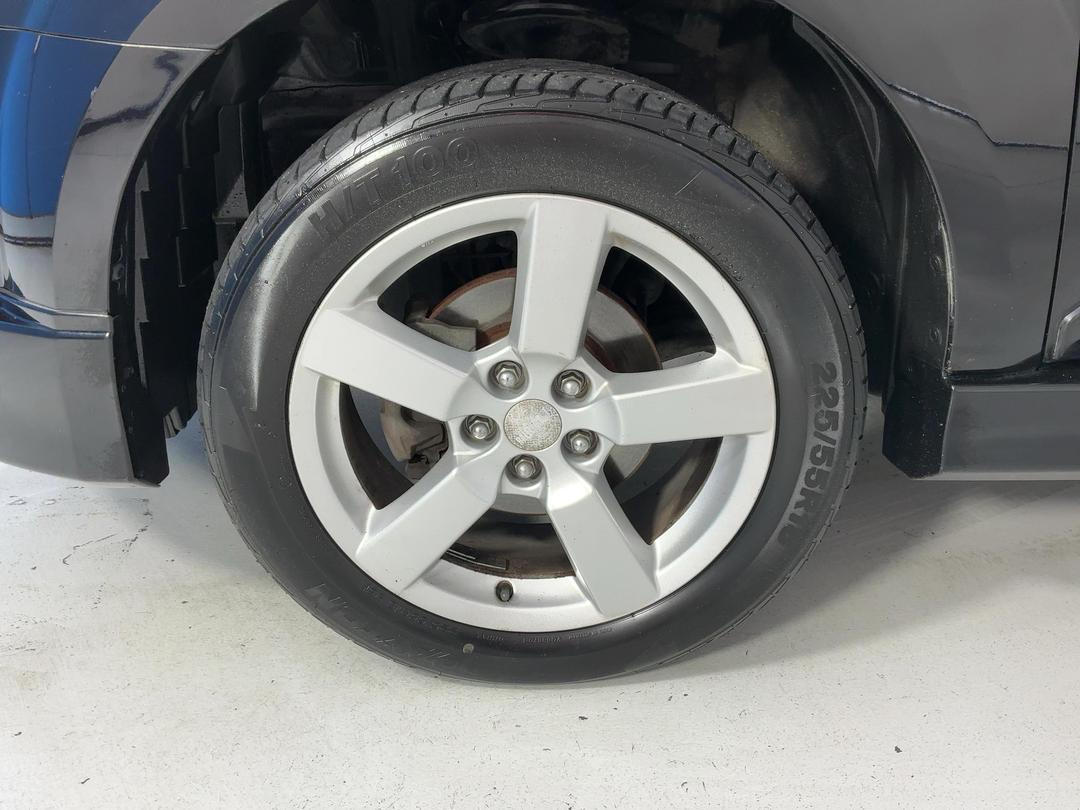 Photo '10' of Mitsubishi Outlander