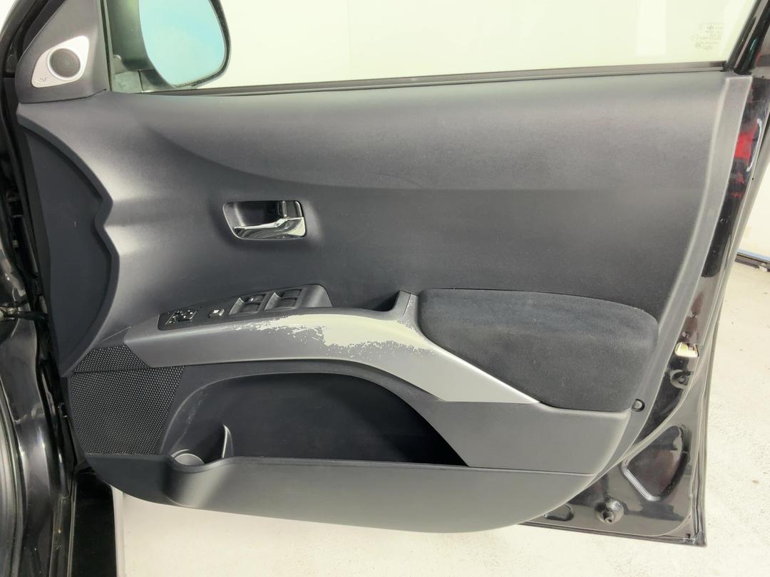 Photo '15' of Mitsubishi Outlander