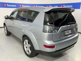 Photo '5' of Mitsubishi Outlander