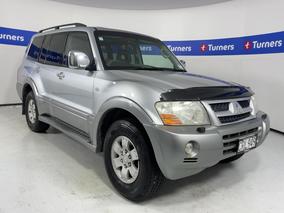 Photo '1' of Mitsubishi Pajero