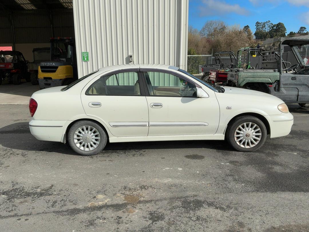 Photo '5' of Nissan Bluebird Sylphy Photo '5' of Nissan Bluebird Sylphy