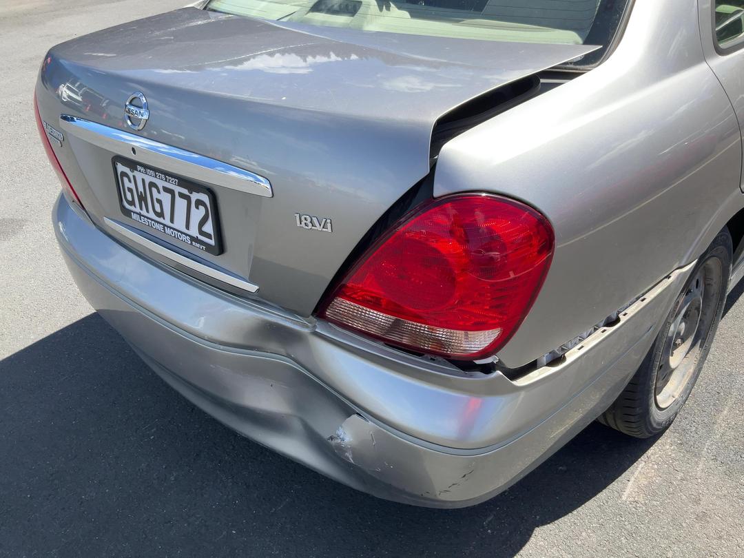 Photo '15' of Nissan Bluebird Sylphy Photo '15' of Nissan Bluebird Sylphy