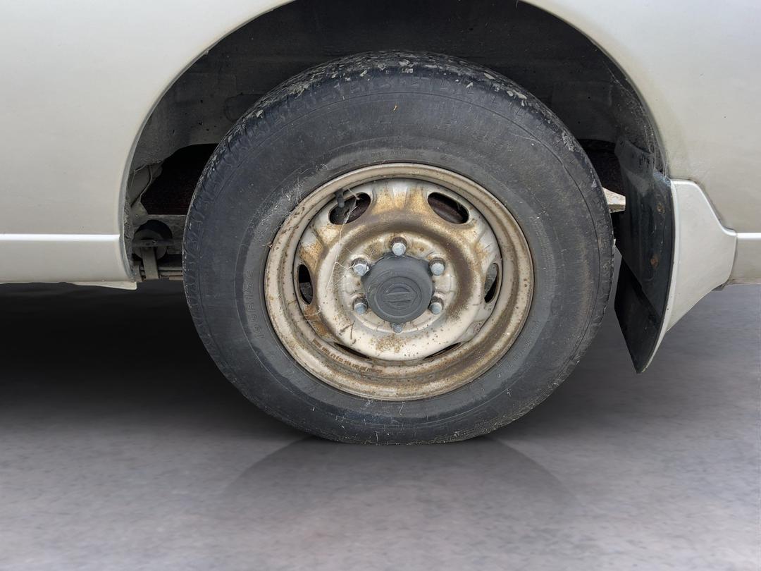 Photo '9' of Nissan Caravan Photo '9' of Nissan Caravan