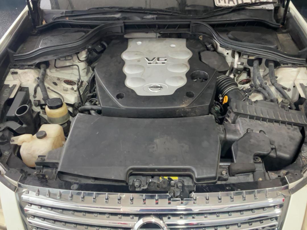 Photo '9' of Nissan Fuga