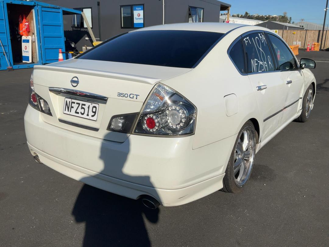 Photo '8' of Nissan Fuga Photo '8' of Nissan Fuga