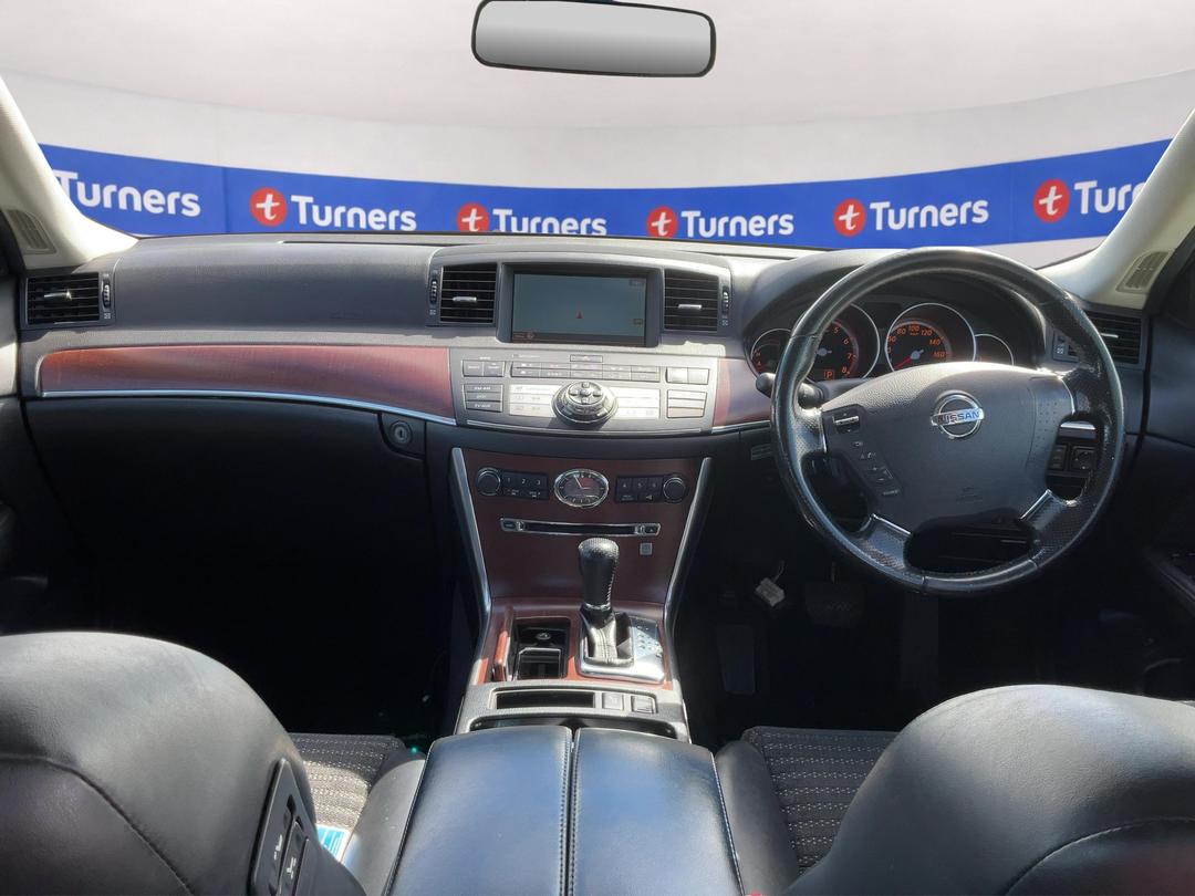 Photo '15' of Nissan Fuga Photo '15' of Nissan Fuga