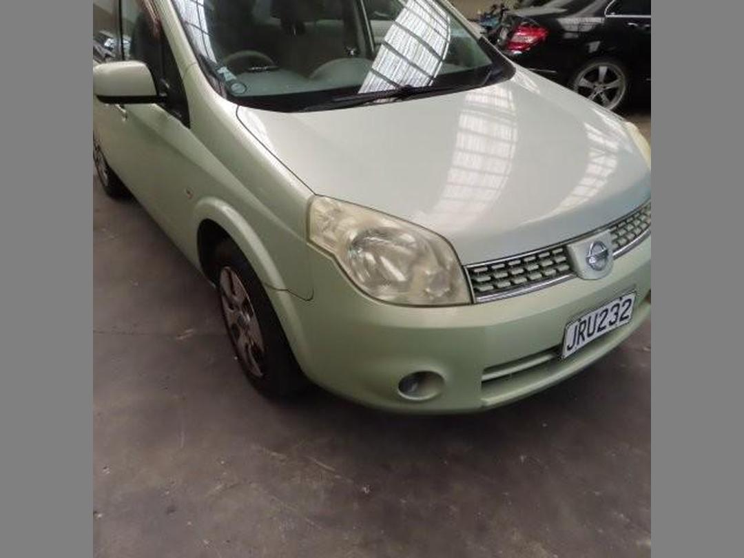 Photo '2' of Nissan Lafesta Photo '2' of Nissan Lafesta