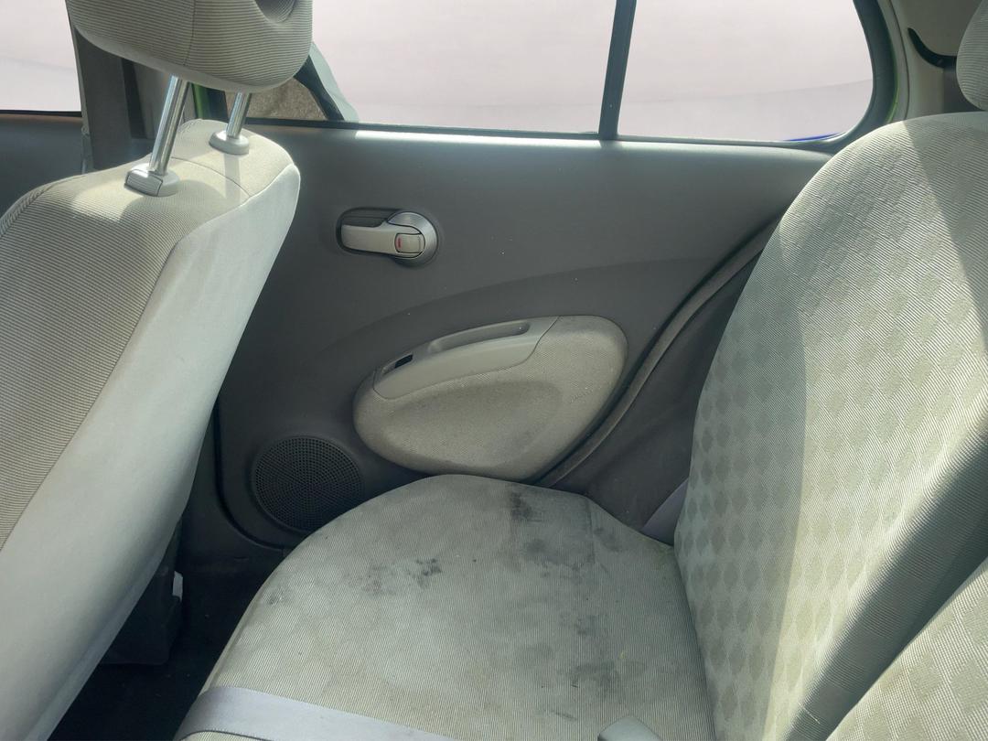 Photo '17' of Nissan March Photo '17' of Nissan March