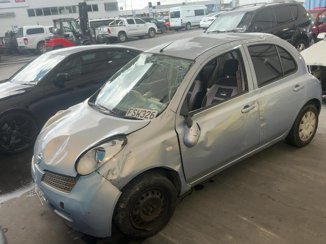 Photo '5' of Nissan March