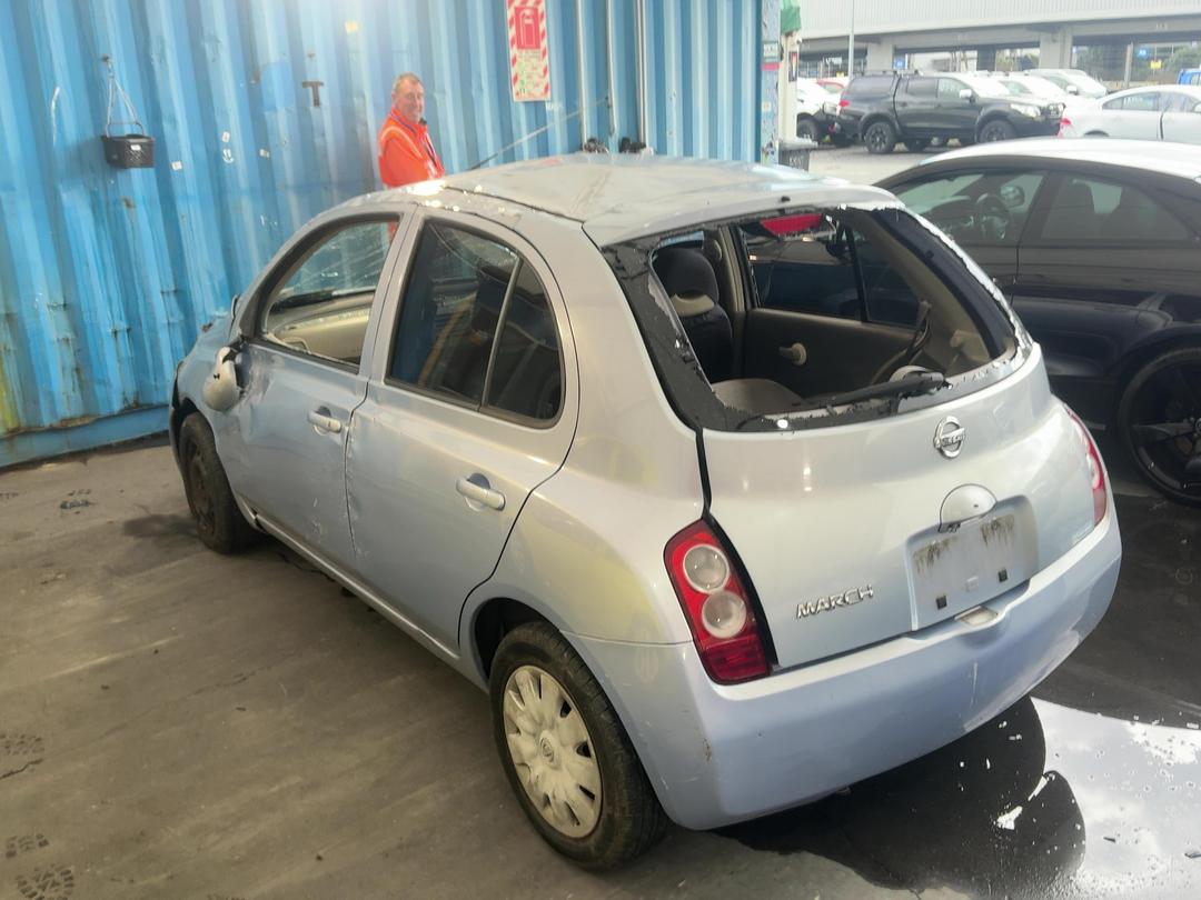Photo '9' of Nissan March