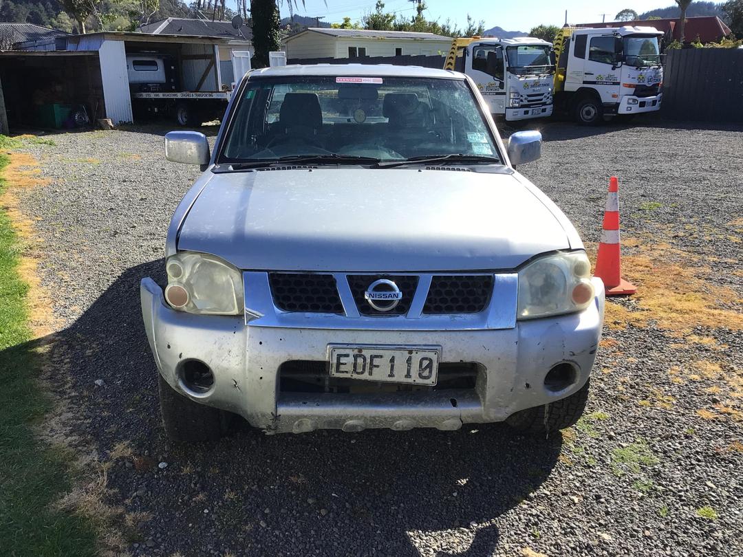 Photo '2' of Nissan Navara DC W/S AIR Photo '2' of Nissan Navara DC W/S AIR