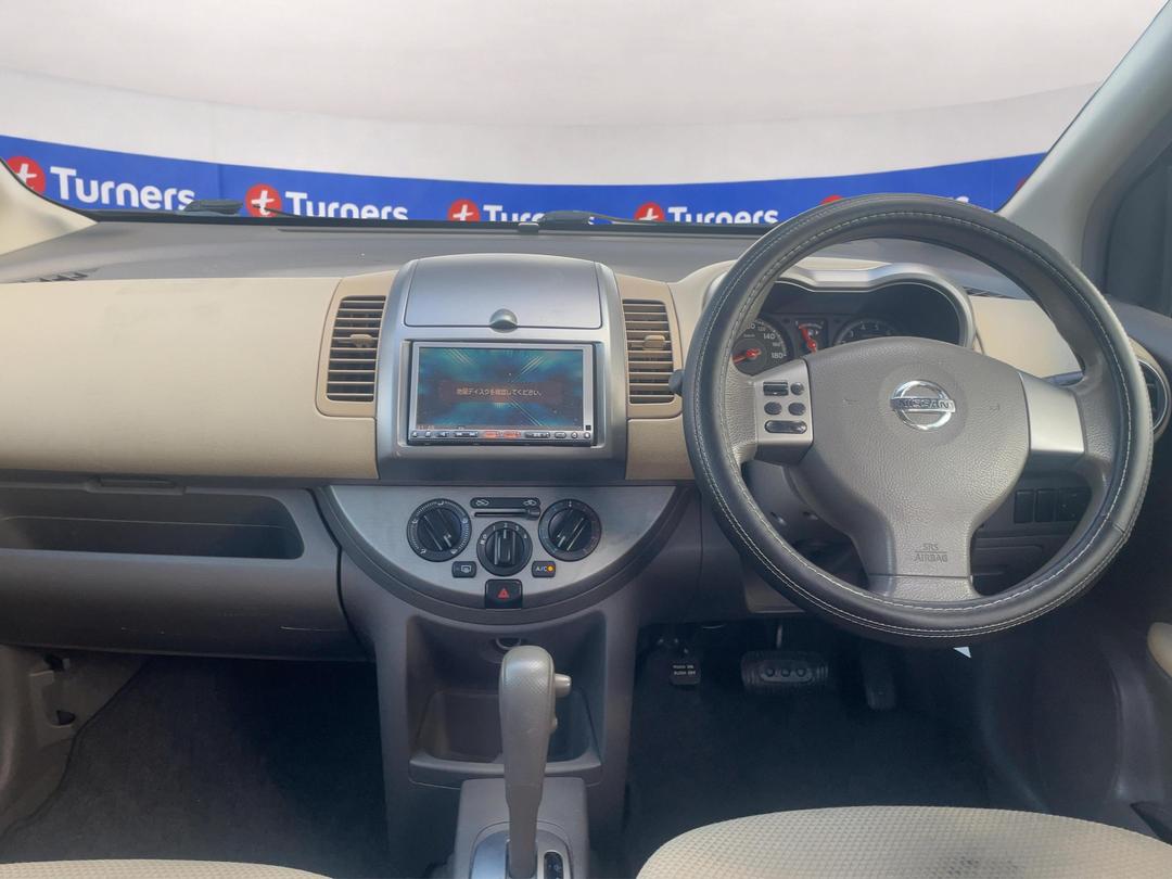 Photo '15' of Nissan Note Photo '15' of Nissan Note