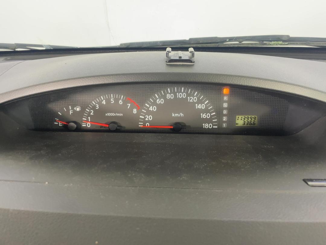 Photo '21' of Nissan Presage