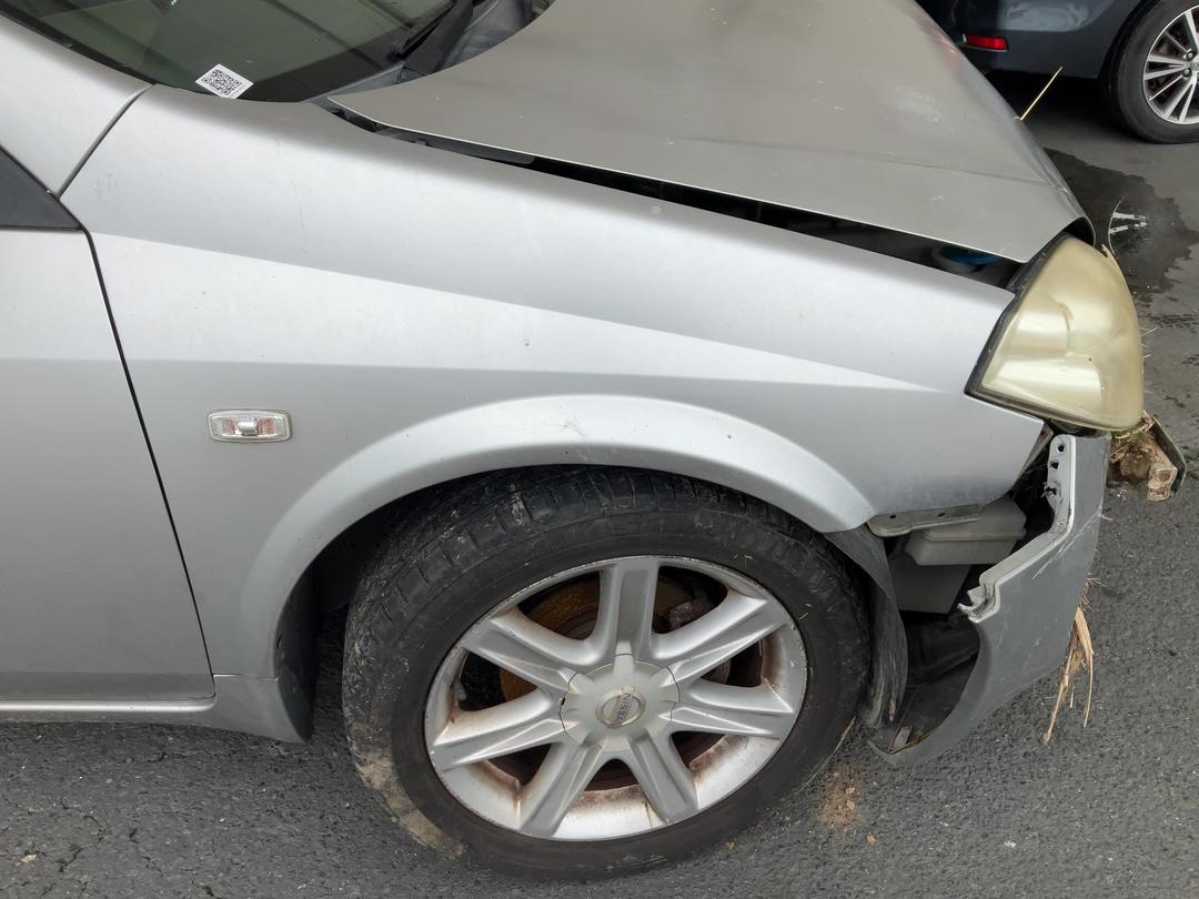 Photo '17' of Nissan Primera TI LTH