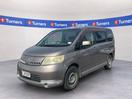 Thumbnail '2' of Nissan Serena