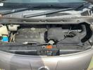 Thumbnail '3' of Nissan Serena