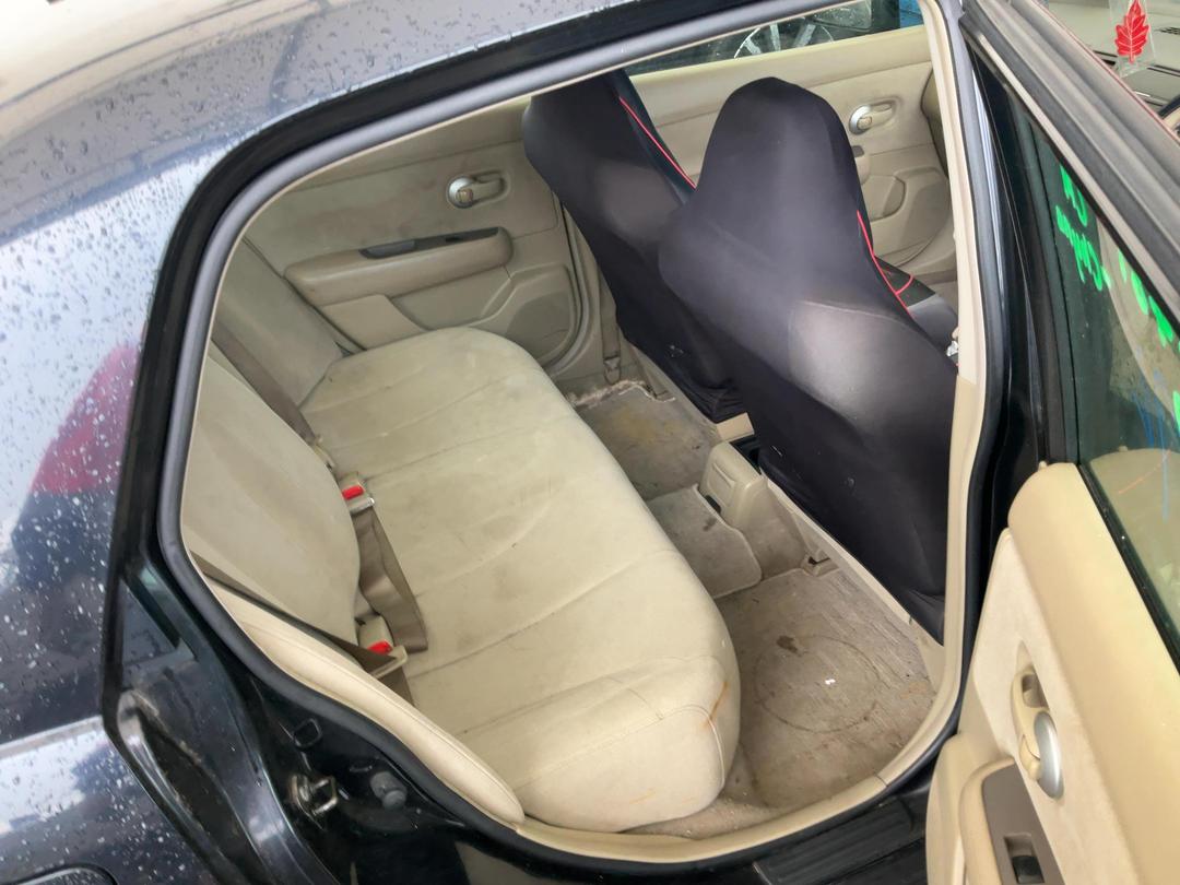 Photo '19' of Nissan Tiida Latio