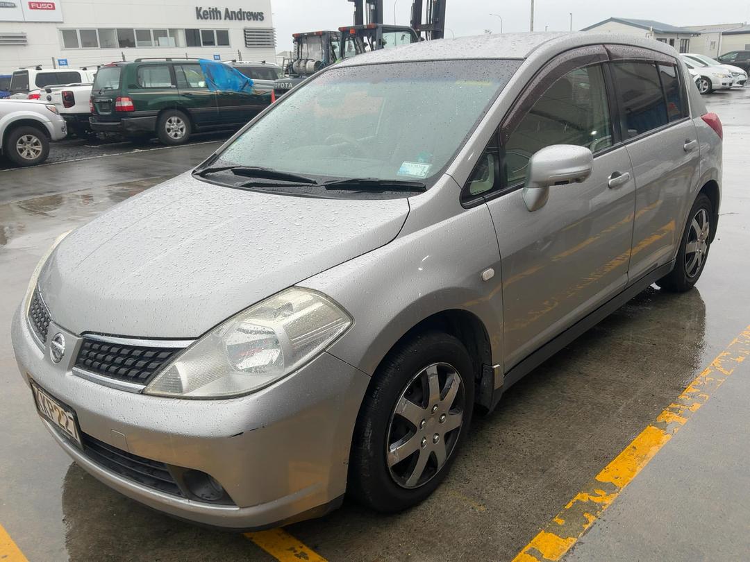 Photo '3' of Nissan Tiida