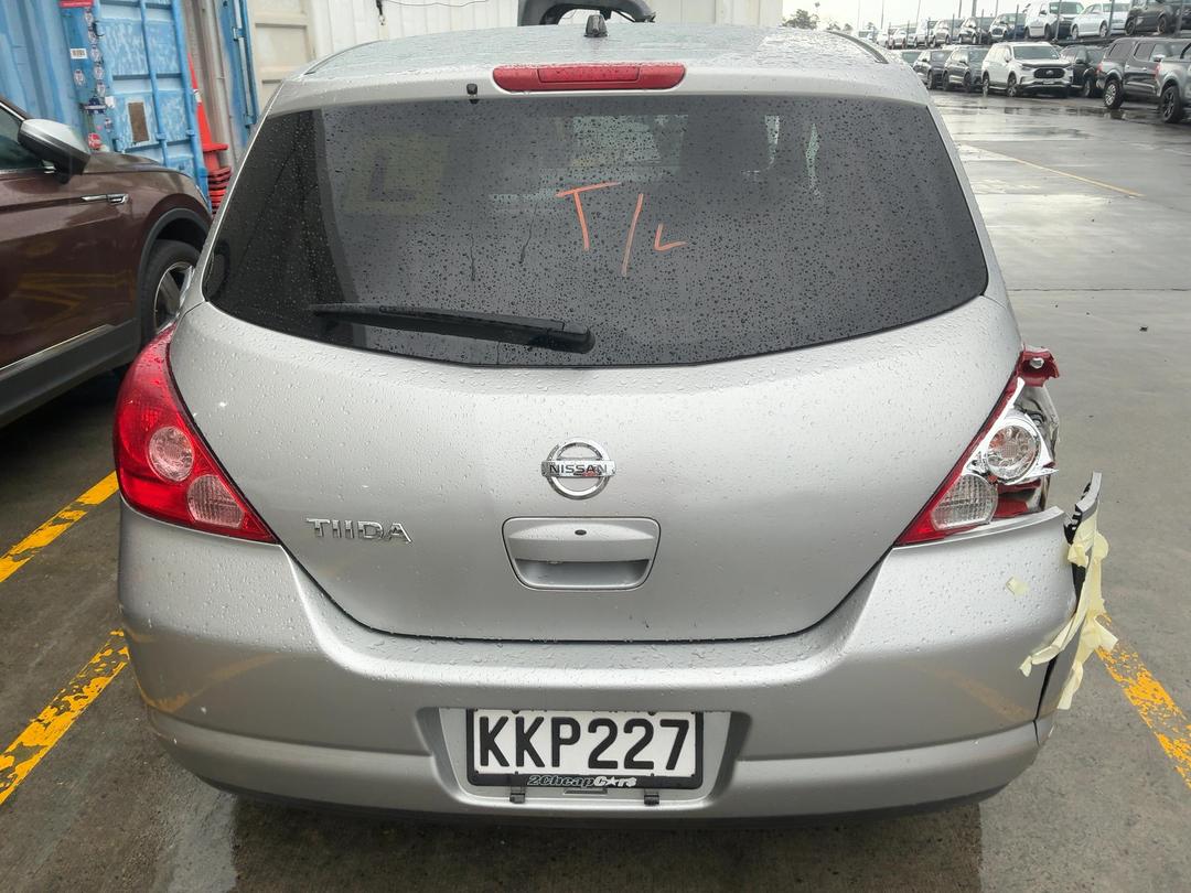 Photo '5' of Nissan Tiida