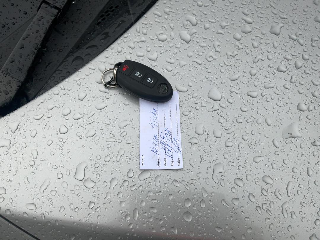 Photo '13' of Nissan Tiida