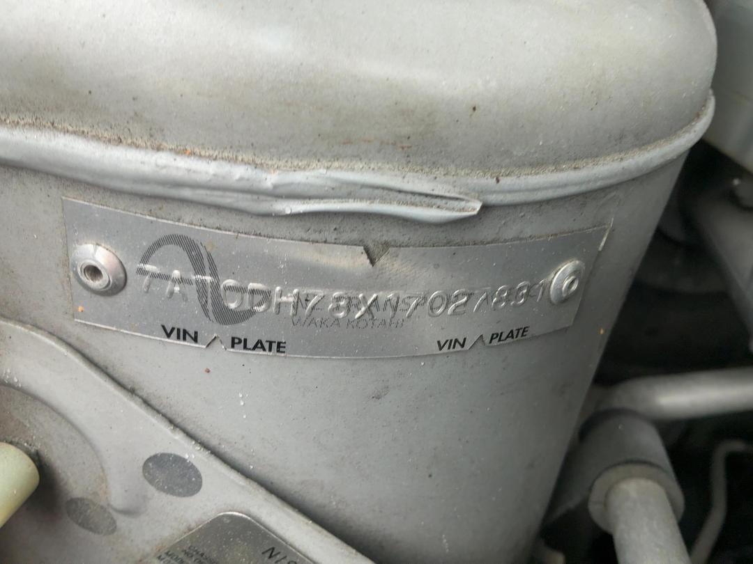 Photo '17' of Nissan Tiida