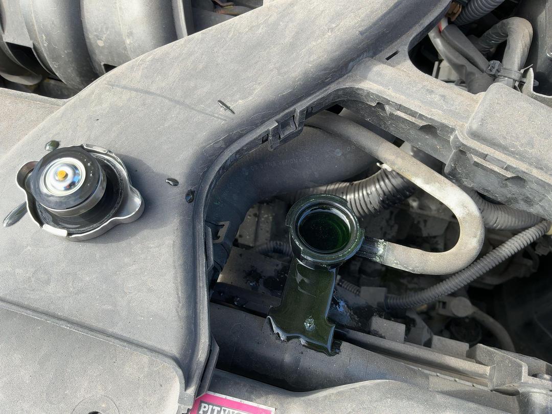 Photo '20' of Nissan Tiida