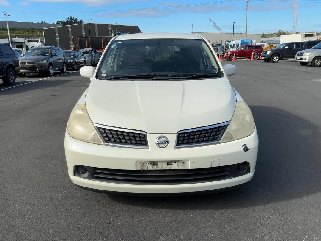 Photo '3' of Nissan Tiida