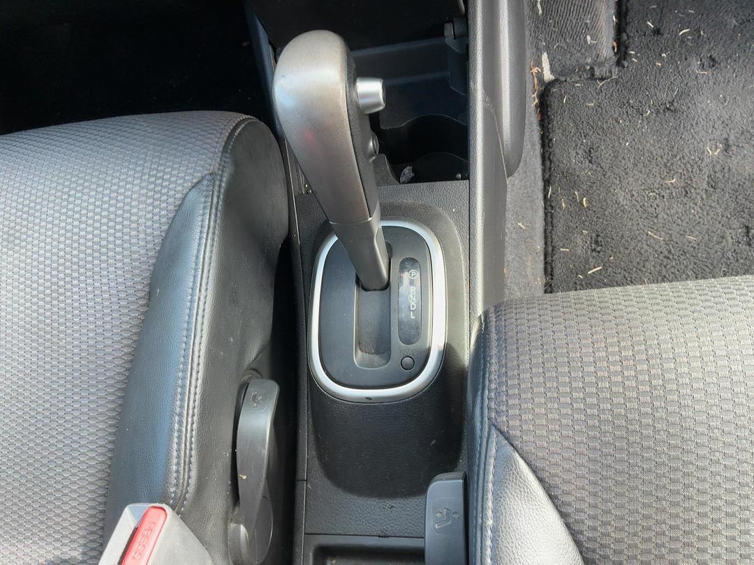 Photo '13' of Nissan Tiida