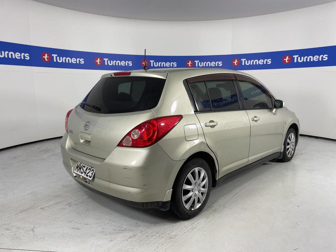 Photo '6' of Nissan Tiida