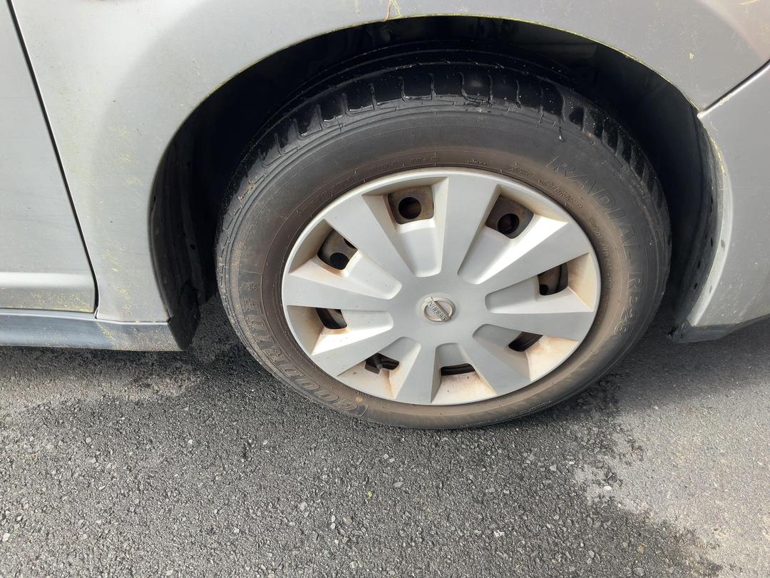 Photo '10' of Nissan Tiida