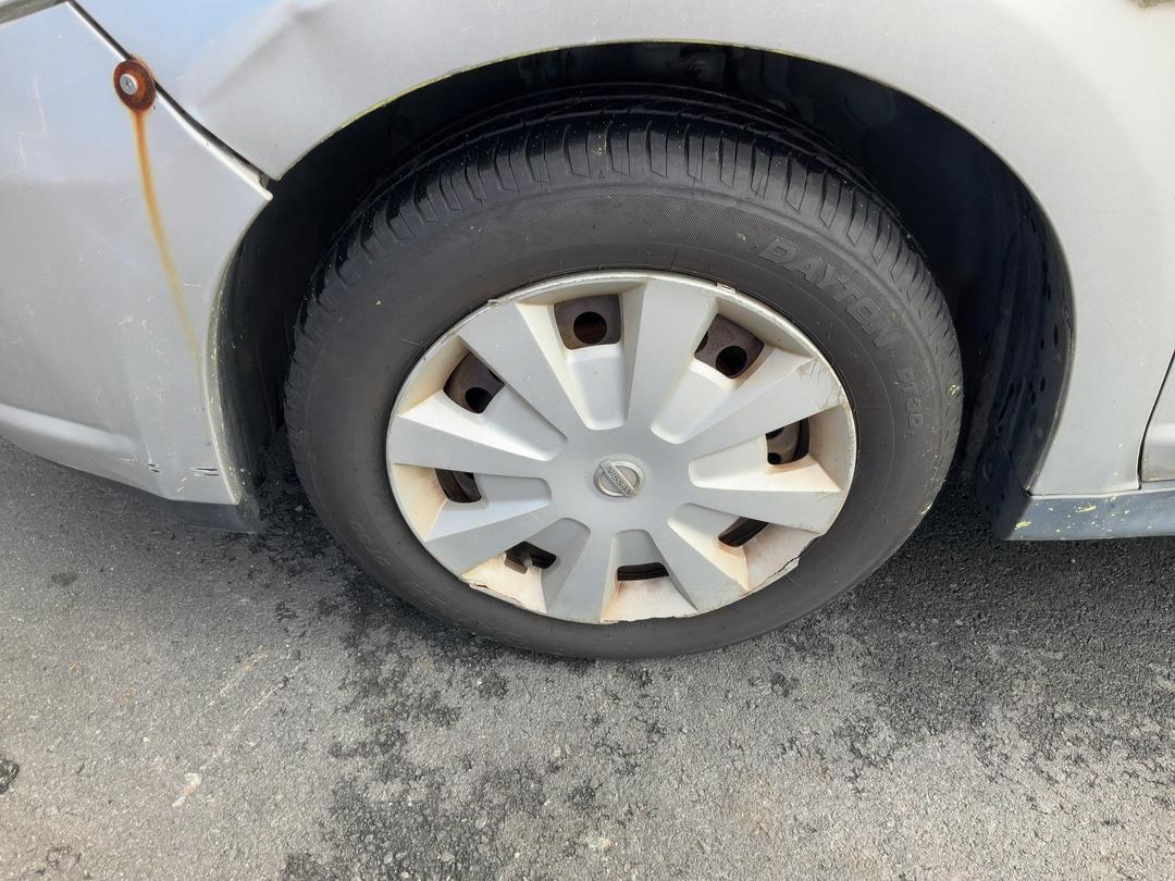 Photo '11' of Nissan Tiida