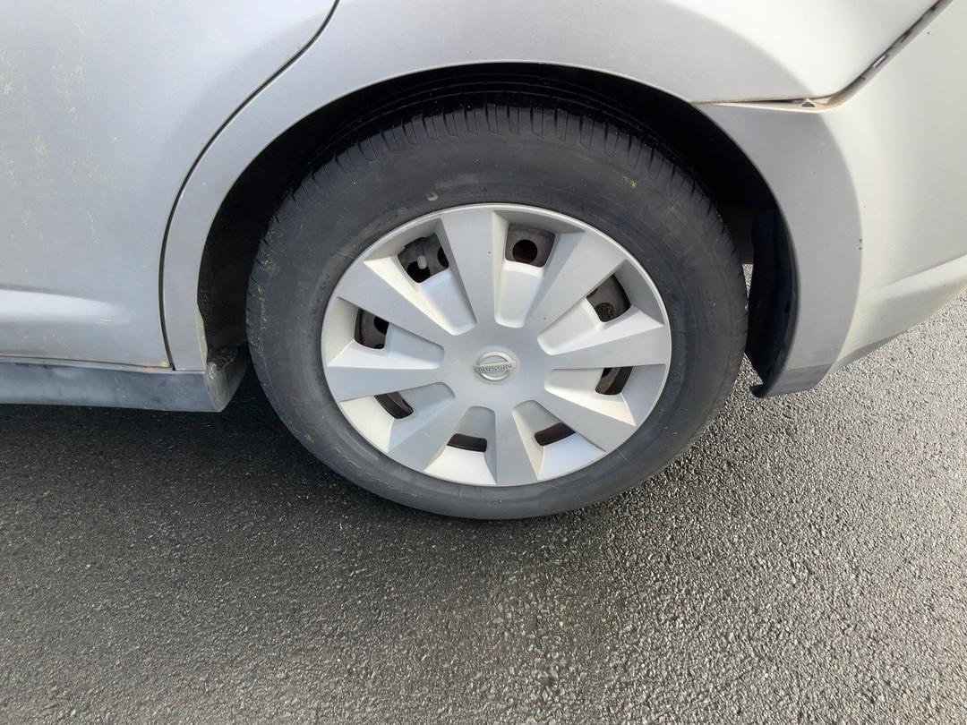 Photo '12' of Nissan Tiida