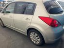 Thumbnail '3' of Nissan Tiida
