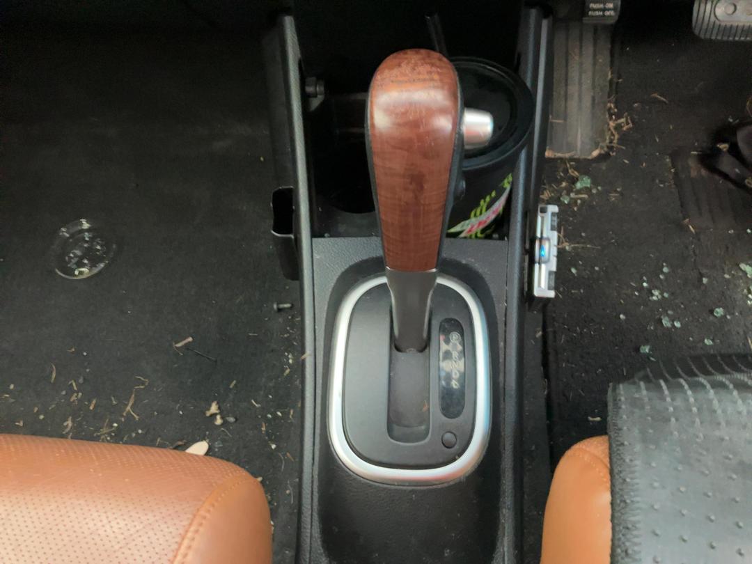 Photo '11' of Nissan Tiida