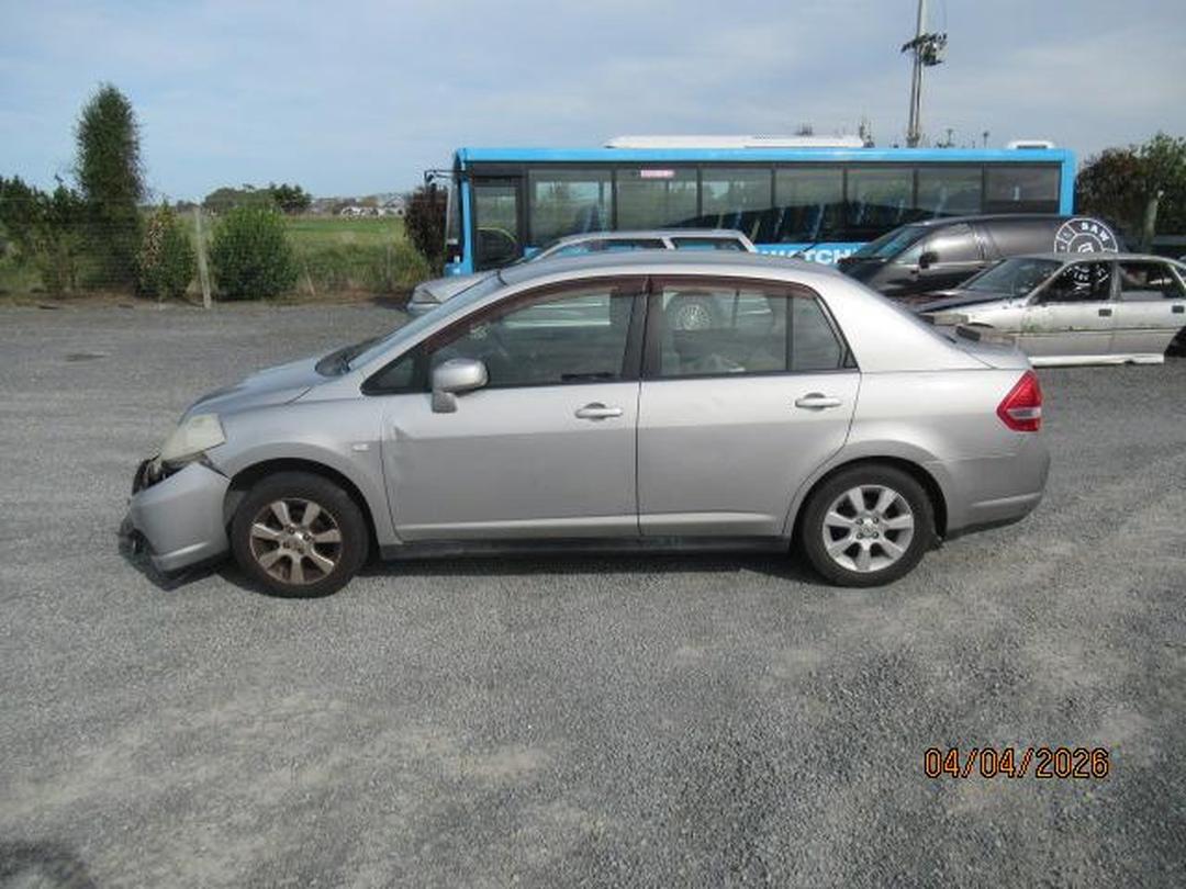 Photo '2' of Nissan Tiida Latio