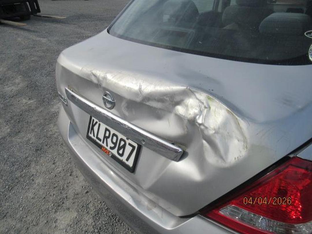 Photo '13' of Nissan Tiida Latio