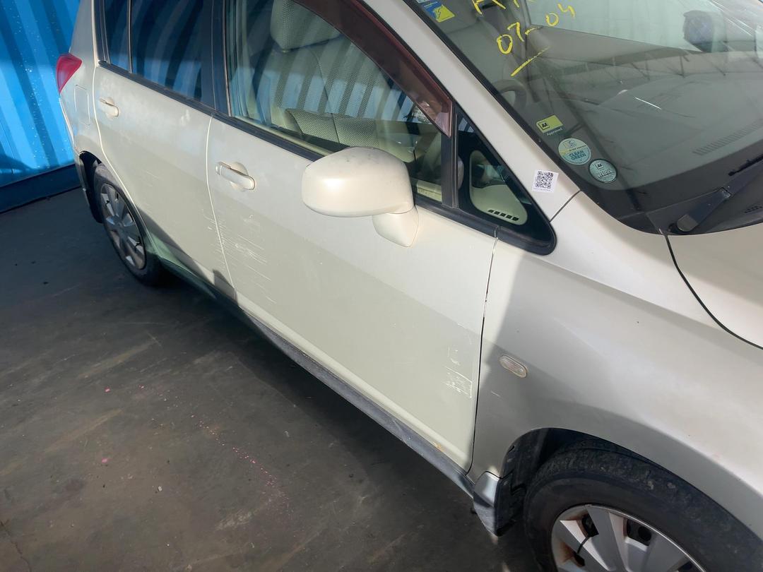 Photo '3' of Nissan Tiida