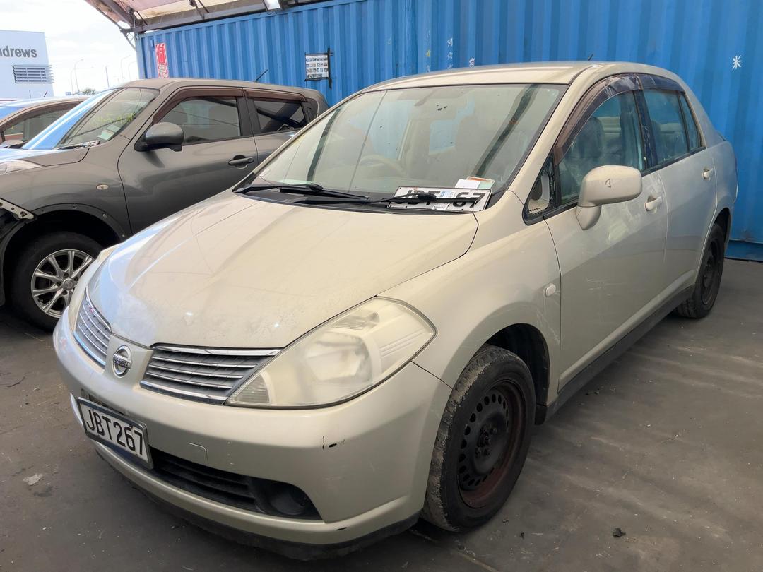 Photo '3' of Nissan Tiida