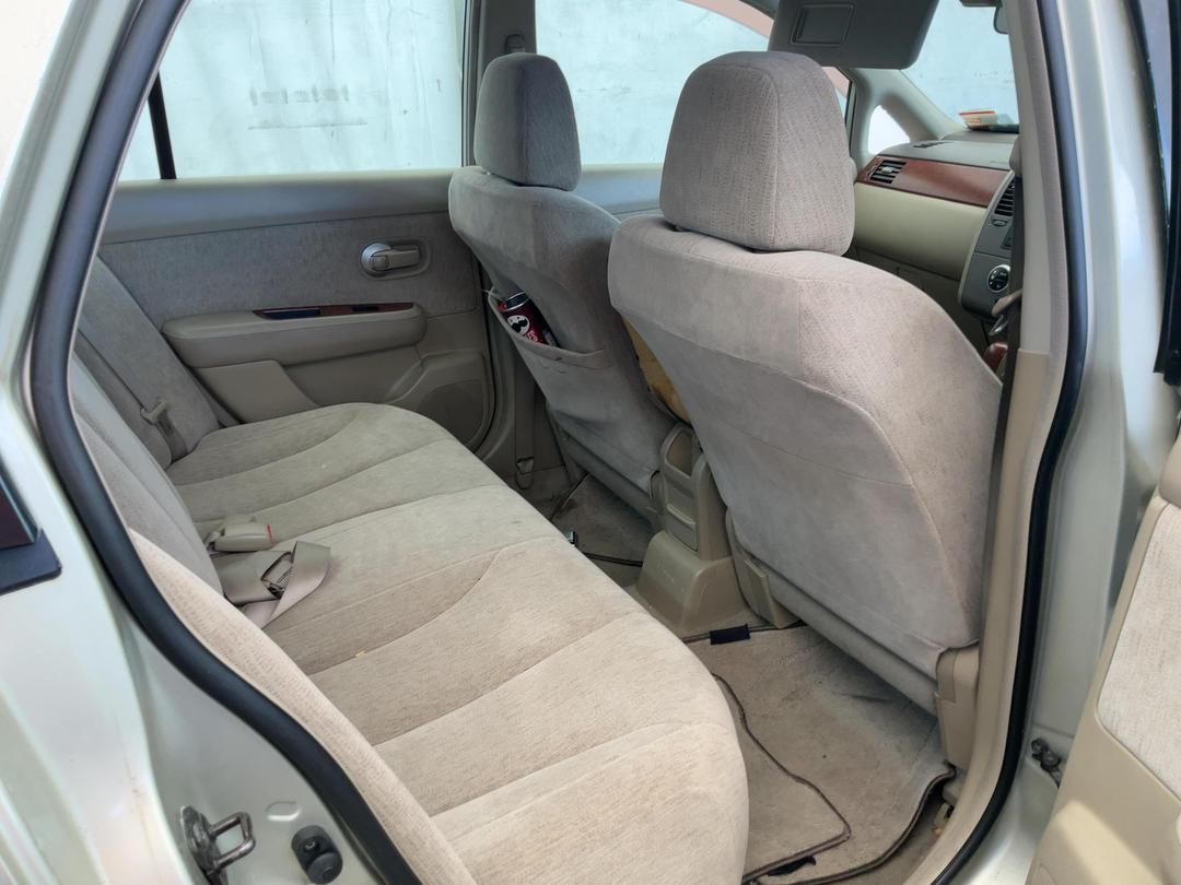 Photo '7' of Nissan Tiida