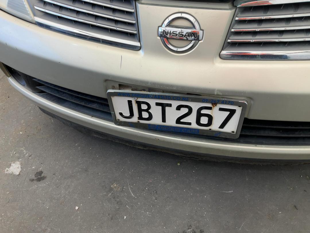 Photo '18' of Nissan Tiida