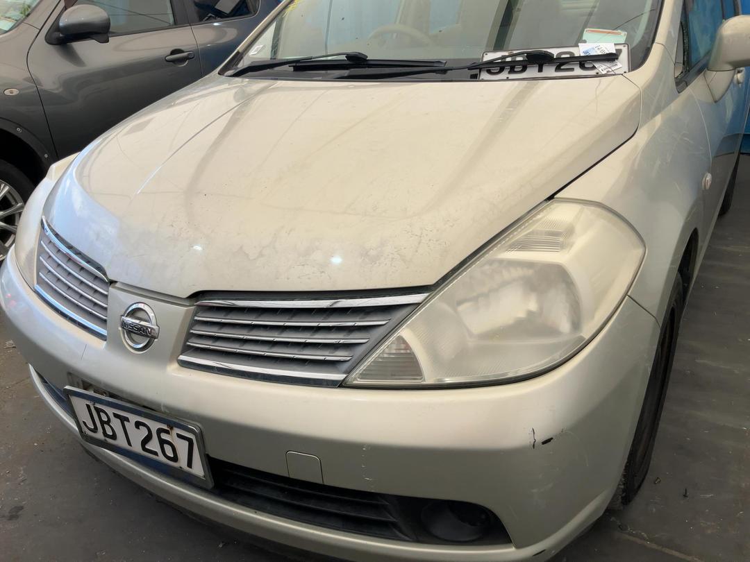 Photo '23' of Nissan Tiida