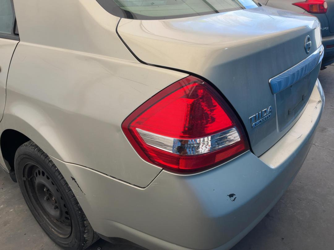 Photo '29' of Nissan Tiida