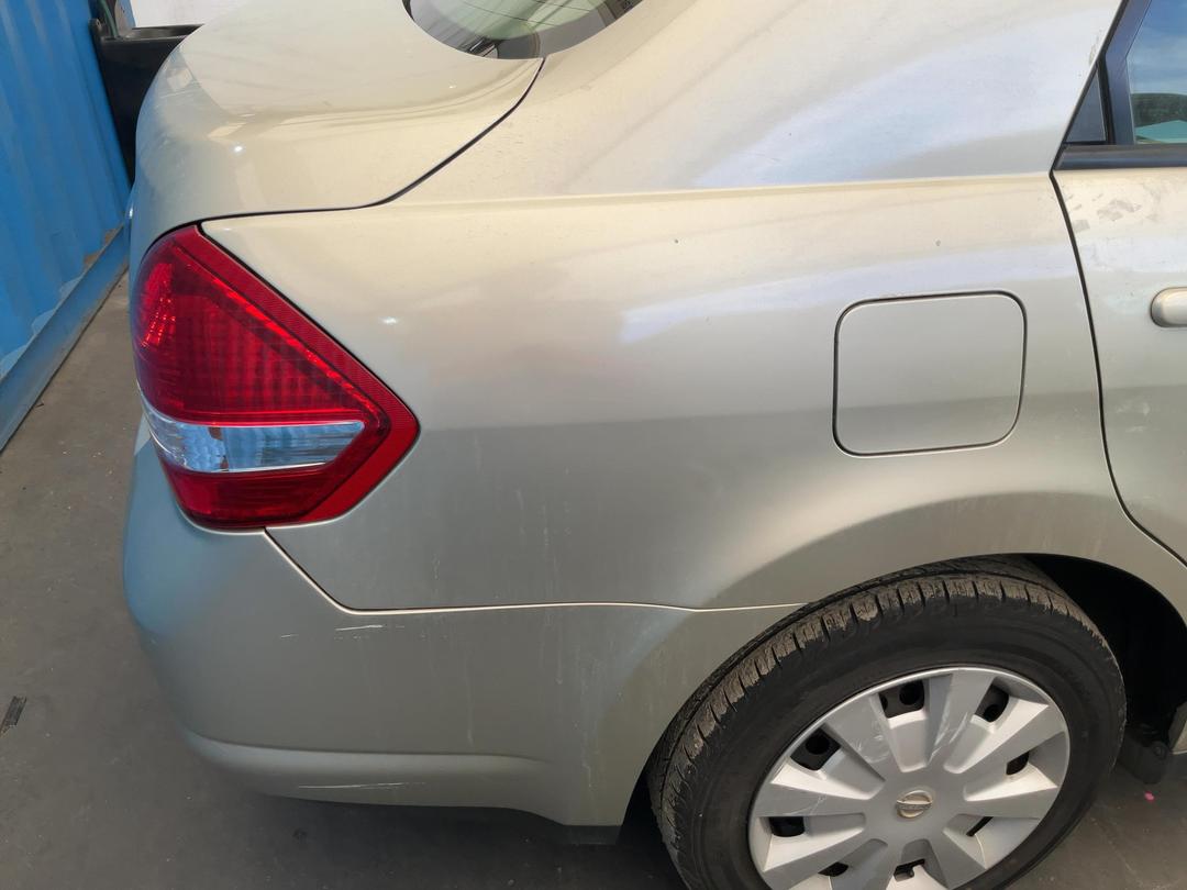 Photo '33' of Nissan Tiida