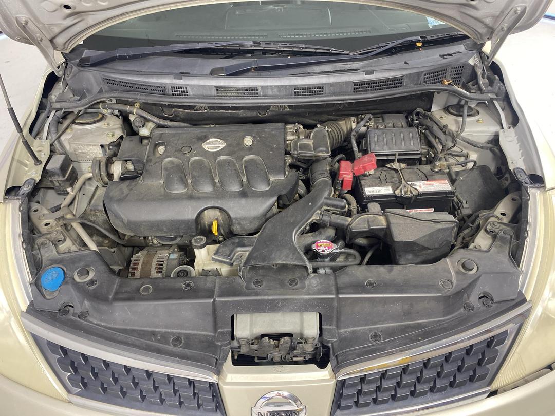 Photo '13' of Nissan Tiida