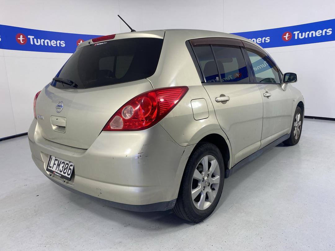 Photo '7' of Nissan Tiida