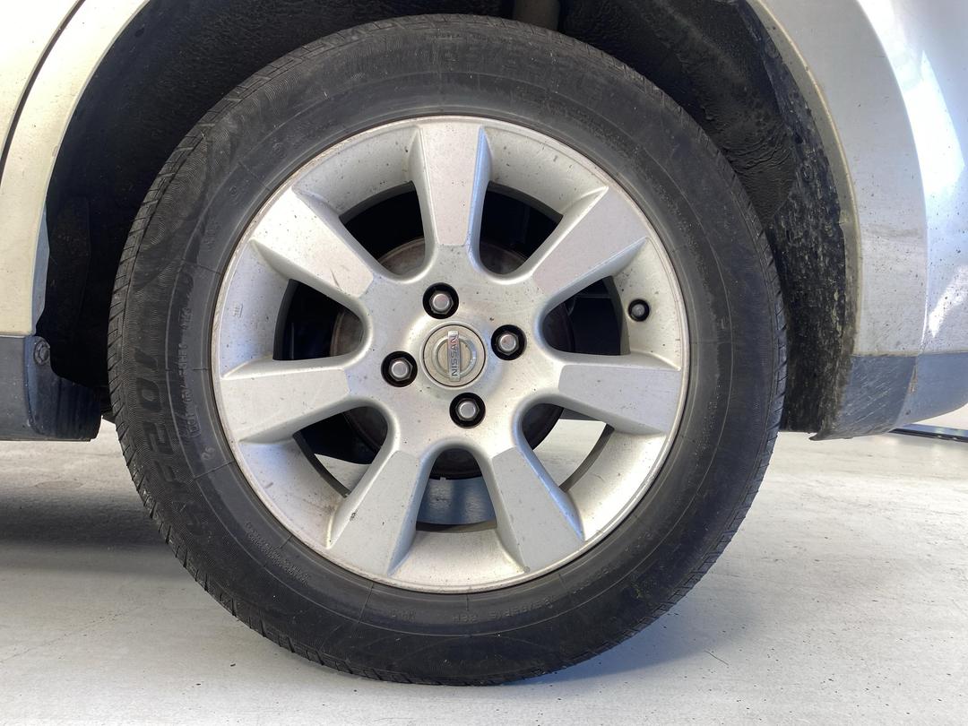 Photo '11' of Nissan Tiida