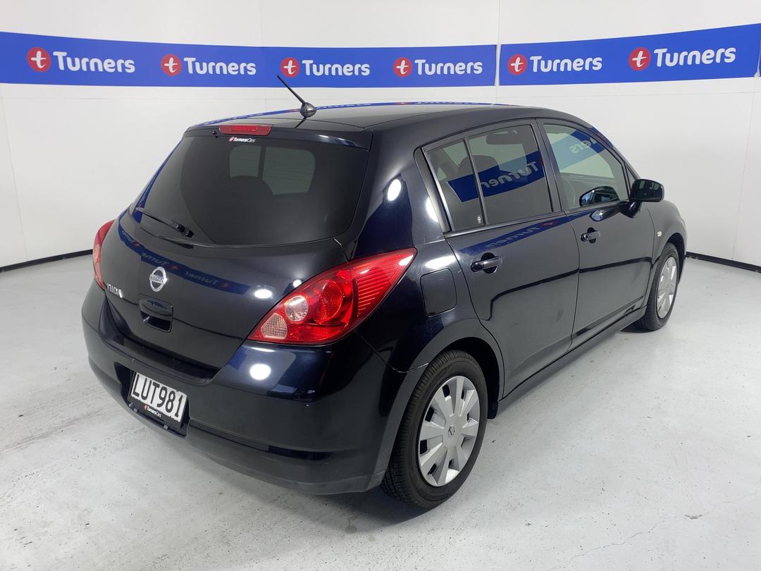 Photo '7' of Nissan Tiida